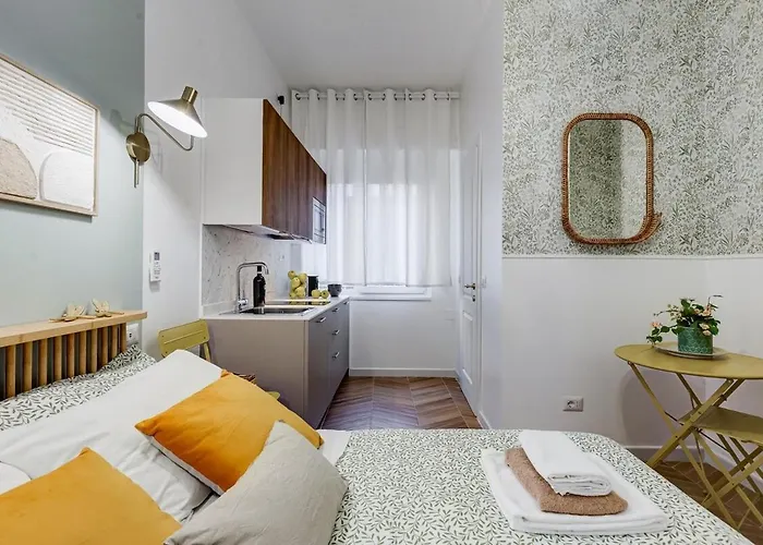 Bdc - Nest! Small But Cozy *