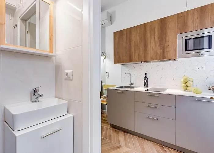 Bdc - Nest! Small But Cozy Рим